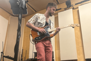 how to submit a demo to a record label